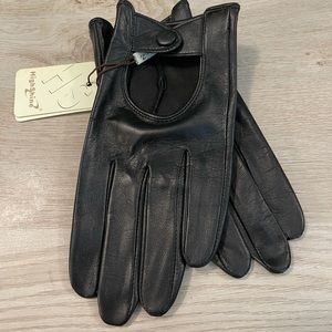 NWT High Shine black leather driving gloves size 8